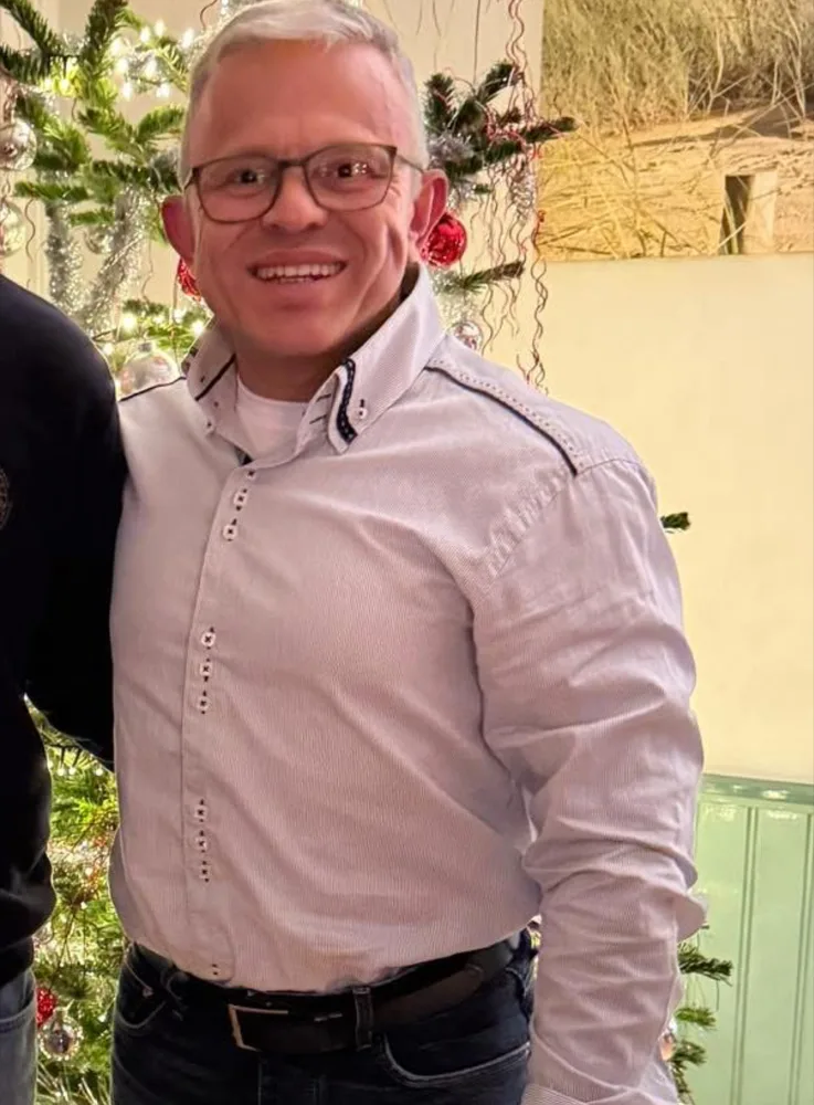 Portret van Arley Schuab, oprichter van Hollanbra Vastgoedonderhoud